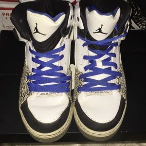 Random pair of Jordan’s i came across